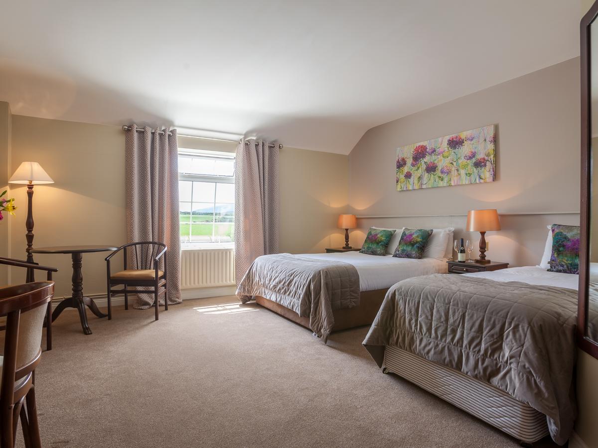 Dingle Peninsula Hotel Экстерьер фото
